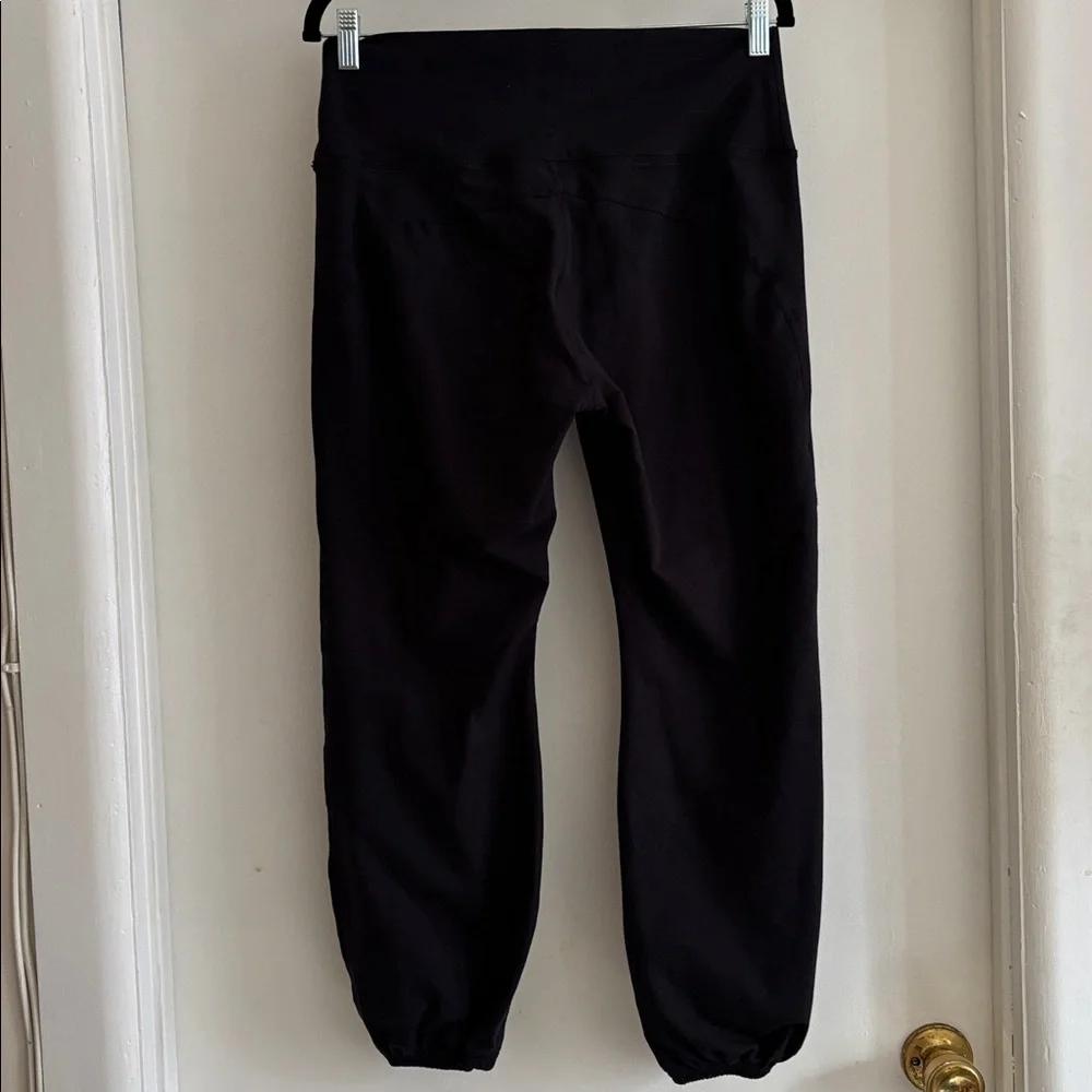❤️ Offline by Aerie Black Jogger Pants The Hugger Cinch Pant Hi-Rise Size XL - Picture 4 of 7